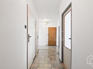 Prodej bytu 3+1, Praha - Kobylisy, Mirovická, 67 m2