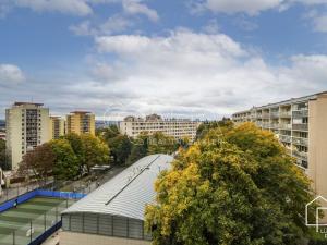 Prodej bytu 3+1, Praha - Kobylisy, Mirovická, 67 m2