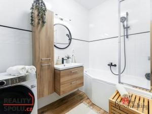 Prodej bytu 3+kk, Pardubice - Zelené Předměstí, K Višňovce, 66 m2