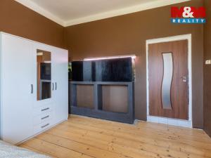 Prodej rodinného domu, Račiněves, 204 m2