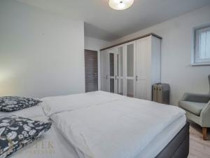 Prodej rodinného domu, Praha - Hostavice, U Hostavického potoka, 95 m2