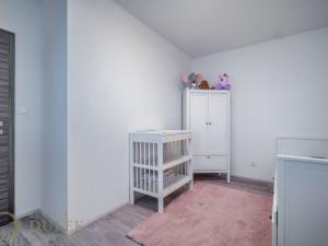 Prodej rodinného domu, Praha - Hostavice, U Hostavického potoka, 95 m2