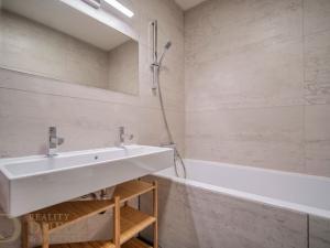 Prodej rodinného domu, Praha - Hostavice, U Hostavického potoka, 95 m2
