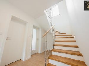 Prodej rodinného domu, Kladno, 144 m2
