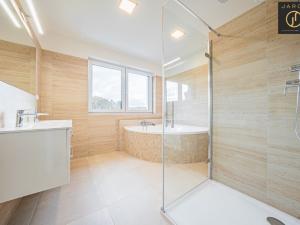 Prodej rodinného domu, Kladno, 144 m2