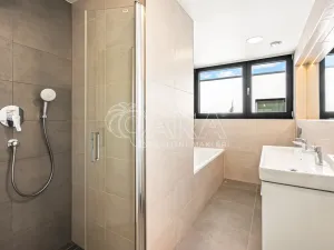 Prodej rodinného domu, Praha - Chodov, 288 m2