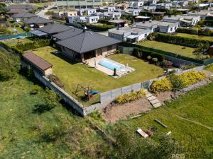 Prodej rodinného domu, Srubec, Slunečná, 230 m2