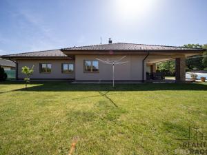 Prodej rodinného domu, Srubec, Slunečná, 230 m2