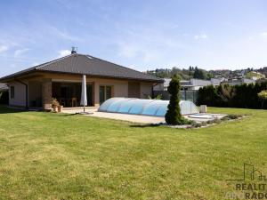 Prodej rodinného domu, Srubec, Slunečná, 230 m2