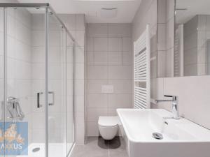 Pronájem bytu 1+kk, Praha - Horní Měcholupy, Milánská, 31 m2