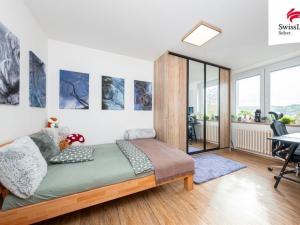 Prodej bytu 3+kk, Choltice, Okružní, 80 m2