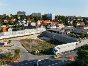 Pronájem komerčního pozemku, Mělník, 1708 m2