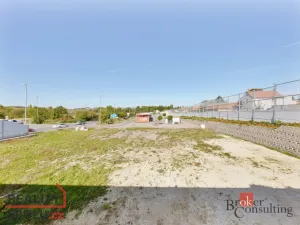 Pronájem komerčního pozemku, Mělník, 1708 m2