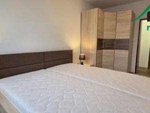 Prodej bytu 3+1, Tachov, Korandova, 71 m2