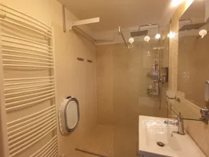 Pronájem bytu 3+kk, Praha - Břevnov, Nad motolskou nemocnicí, 54 m2