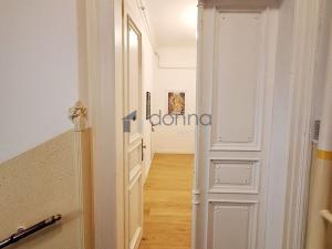 Pronájem bytu 2+kk, Praha, Slezská, 41 m2