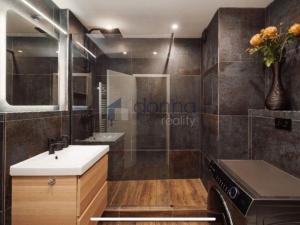 Pronájem bytu 2+kk, Praha, U staré cihelny, 54 m2