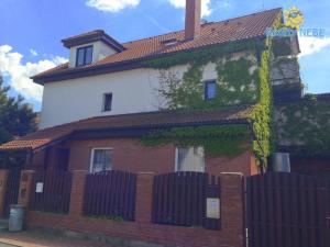 Prodej rodinného domu, Zlatníky-Hodkovice - Hodkovice, Slunečná, 390 m2
