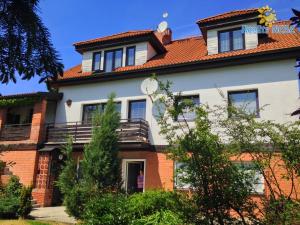 Prodej rodinného domu, Zlatníky-Hodkovice - Hodkovice, Slunečná, 390 m2