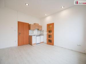 Pronájem bytu 1+kk, České Budějovice - České Budějovice 6, Novohradská, 17 m2