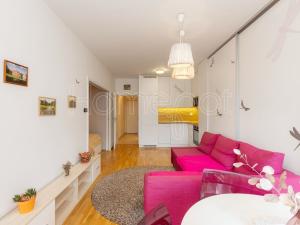 Pronájem bytu 2+kk, Praha - Kyje, Břeclavská, 45 m2