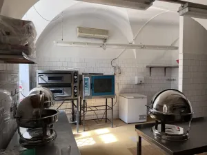 Pronájem restaurace, Hradec Králové, Velké náměstí, 558 m2