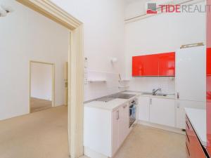 Prodej bytu 3+1, Praha, Senovážné náměstí, 91 m2