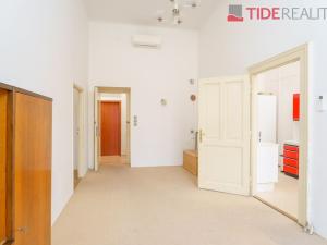 Prodej bytu 3+1, Praha, Senovážné náměstí, 91 m2