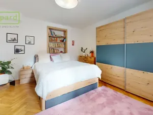 Prodej bytu 2+1, Teplice, Svojsíkova, 53 m2