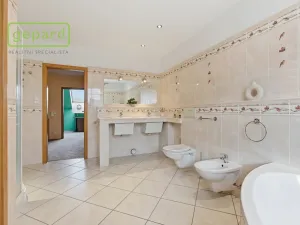 Prodej rodinného domu, Mírová, 175 m2