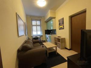 Pronájem bytu 2+kk, Praha - Žižkov, Cimburkova, 35 m2