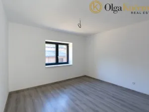 Prodej rodinného domu, Černá Hora, 99 m2