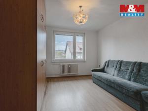 Prodej bytu 3+1, Oselce, 72 m2