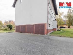 Prodej bytu 3+1, Oselce, 72 m2
