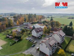 Prodej bytu 3+1, Oselce, 72 m2
