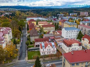 Prodej bytu 1+kk, Mariánské Lázně, Hlavní třída, 31 m2