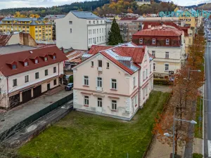 Prodej bytu 1+1, Mariánské Lázně, Hlavní třída, 35 m2