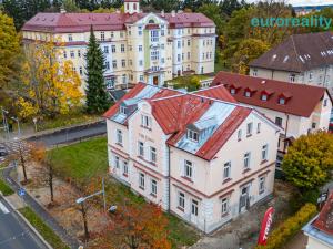 Prodej bytu 1+kk, Mariánské Lázně, Hlavní třída, 32 m2