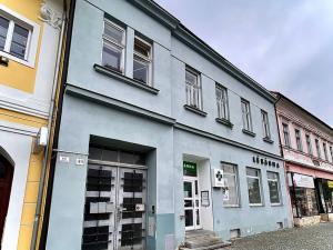 Pronájem bytu 1+1, Třebíč, Karlovo nám., 57 m2