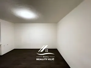 Pronájem bytu 1+1, Ostrava, Čujkovova, 35 m2