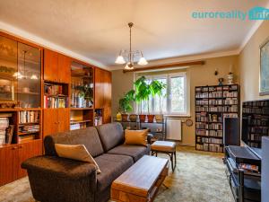 Prodej činžovního domu, Cheb, Valdštejnova, 341 m2