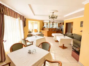 Prodej ubytování, Děpoltovice, 480 m2