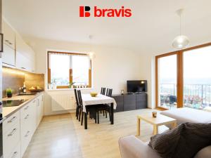 Pronájem bytu 3+kk, Holubice, 68 m2