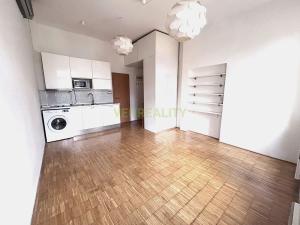 Prodej bytu 1+kk, Praha - Libeň, Heydukova, 21 m2