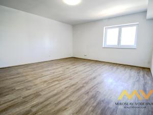 Pronájem bytu 1+kk, Smiřice, Cukrovarská, 40 m2