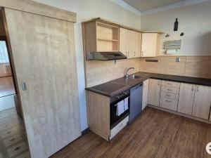 Pronájem bytu 2+1, Nové Město pod Smrkem, Husova, 57 m2