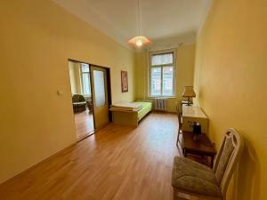 Pronájem bytu 2+1, Praha - Vinohrady, Belgická, 75 m2