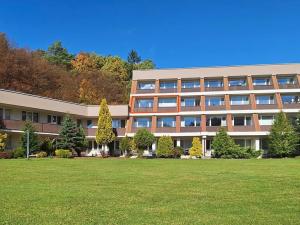 Pronájem bytu 2+kk, Všemina, 56 m2