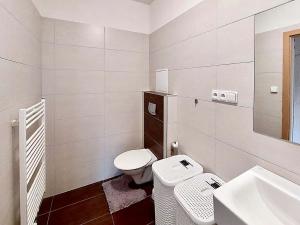 Pronájem bytu 2+kk, Všemina, 56 m2