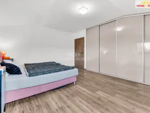 Prodej bytu 4+kk, Praha - Koloděje, Podzámecká, 125 m2